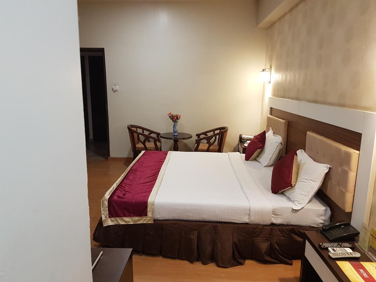 Hotel Sitara Residency Хидерабад Екстериор снимка